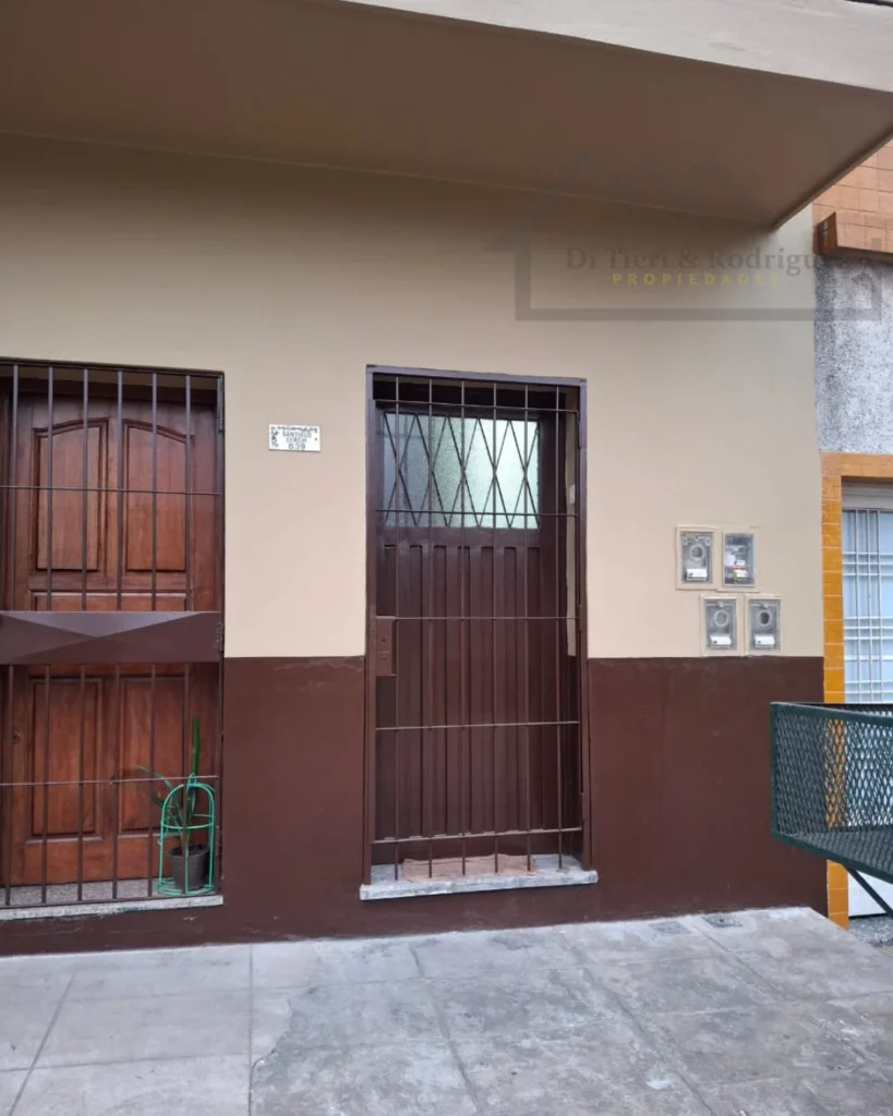 Alquiler Departamento/PH en El Palomar – Amplio y Sin Expensas